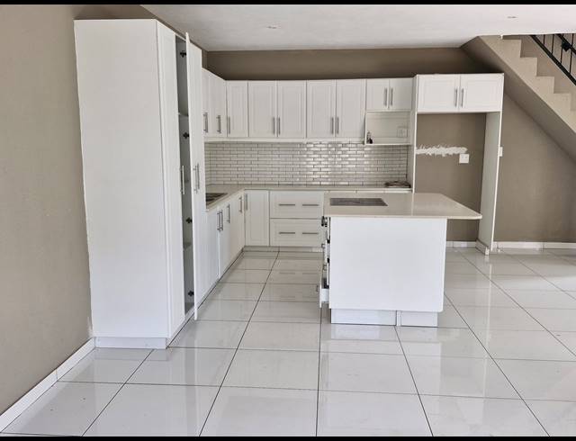 3 BEDROOM GATED ESTATE TO LET IN ZSM INDUSTRIAL